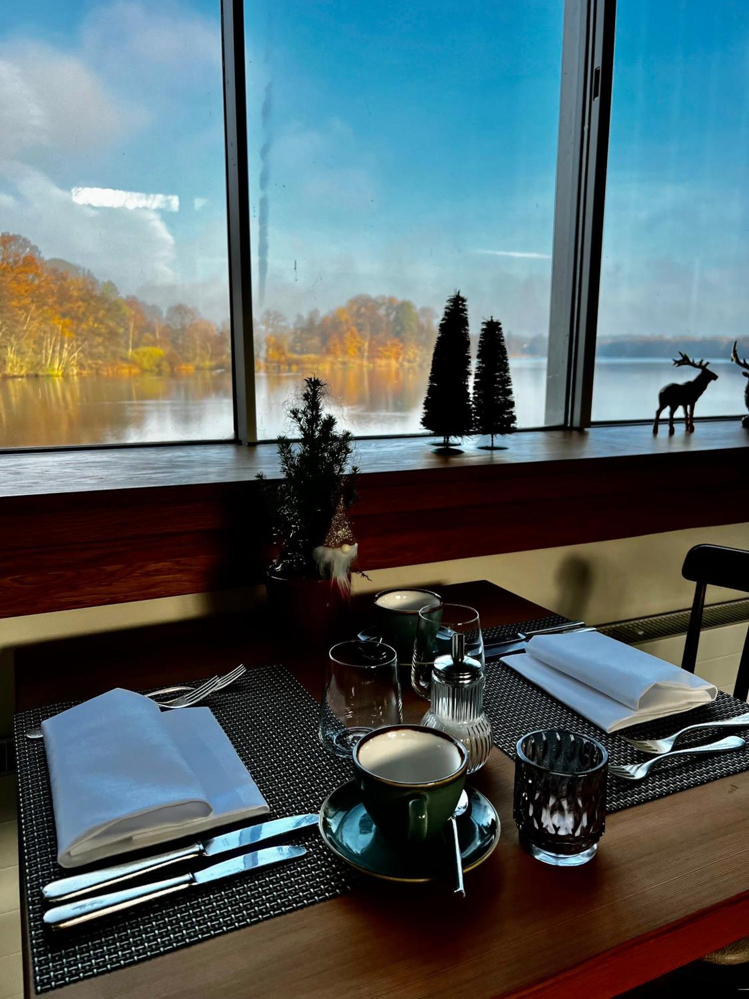 Fischerklause Am Lutjensee エクステリア 写真