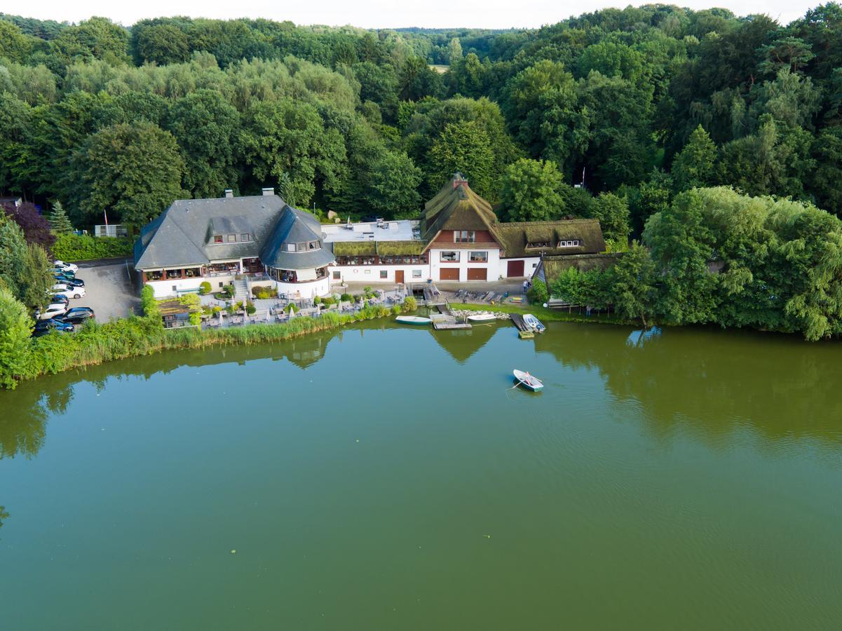 Fischerklause Am Lutjensee エクステリア 写真
